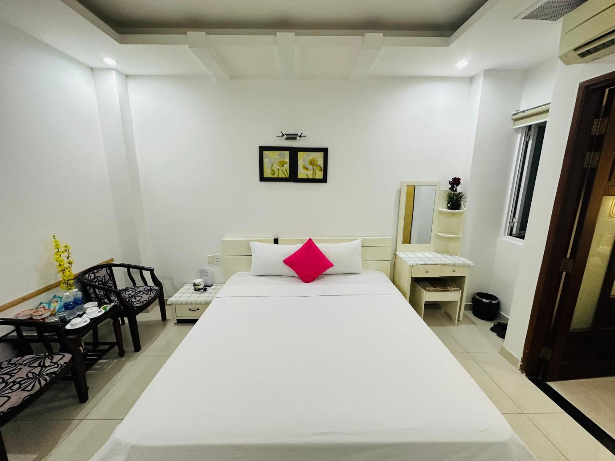 Redflower Hotel Ho Chi Minh City Bagian luar foto