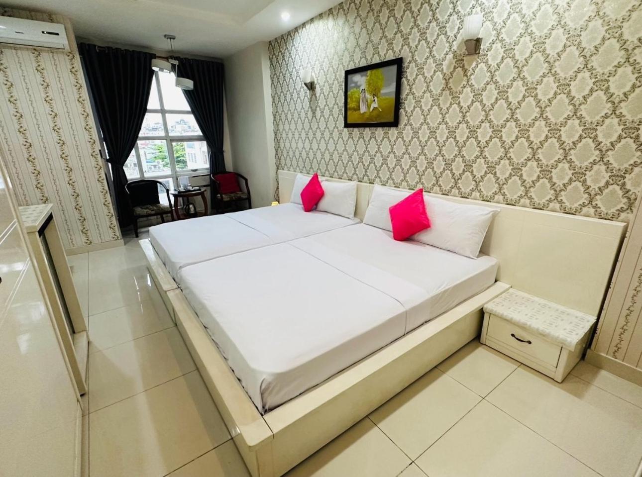Redflower Hotel Ho Chi Minh City Bagian luar foto