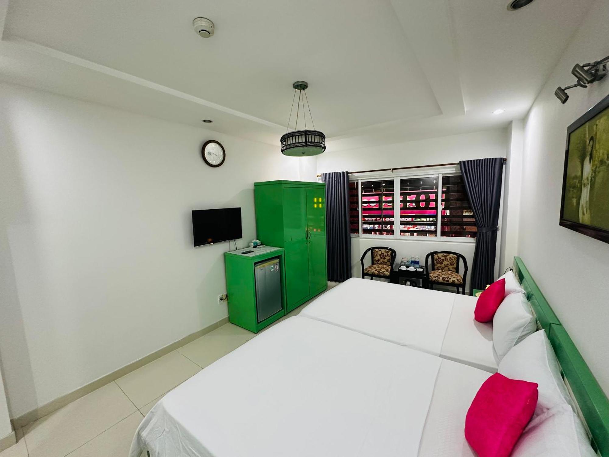 Redflower Hotel Ho Chi Minh City Bagian luar foto