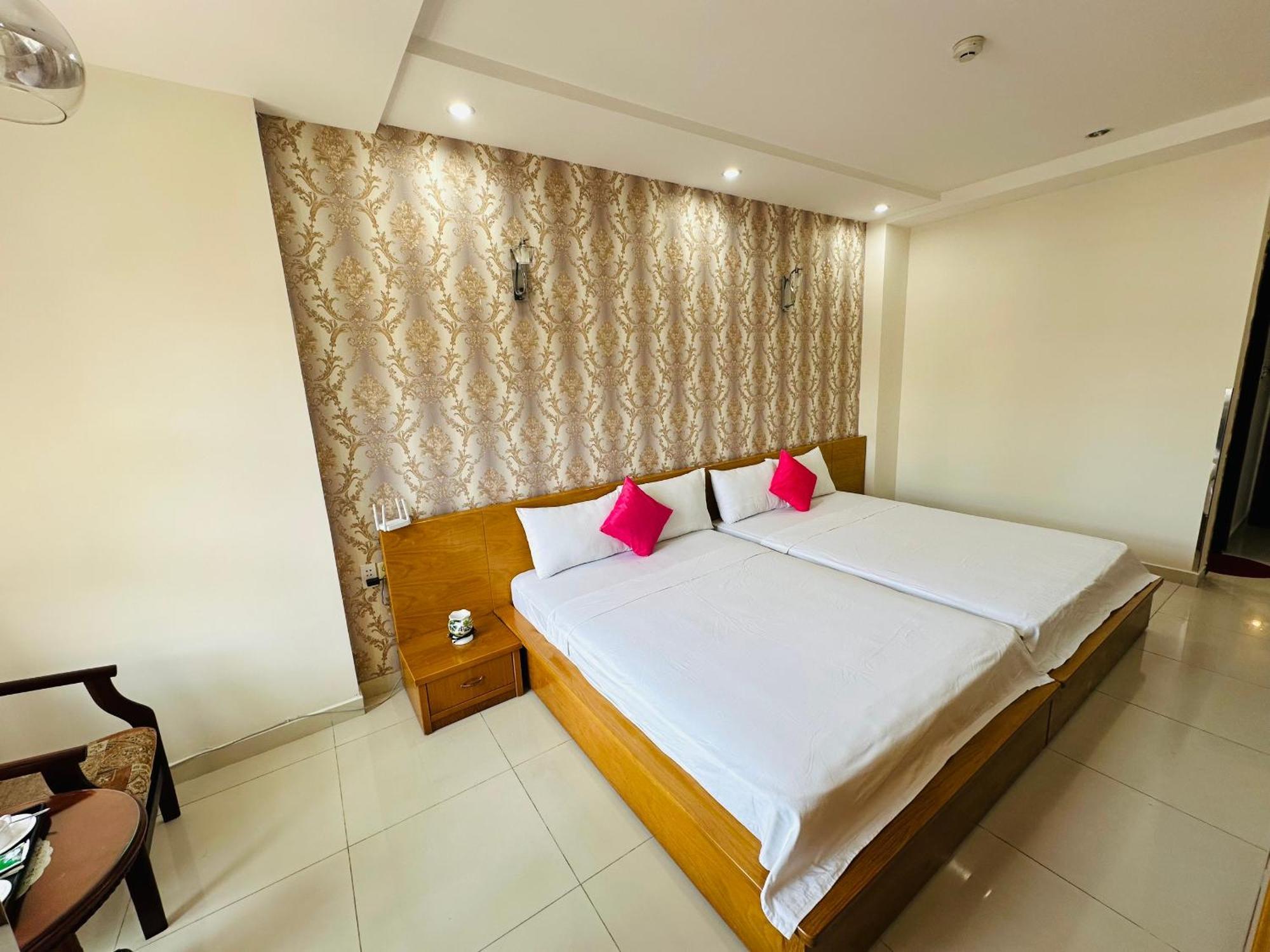 Redflower Hotel Ho Chi Minh City Bagian luar foto